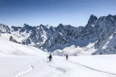 Cinco esquiadores murieron en avalanchas en los Alpes franceses