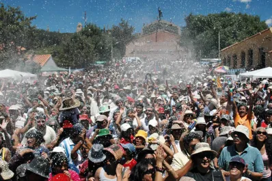 ¿Cuánto te puede costar una multa por embriaguez escandalosa en el Carnaval de Jujuy?