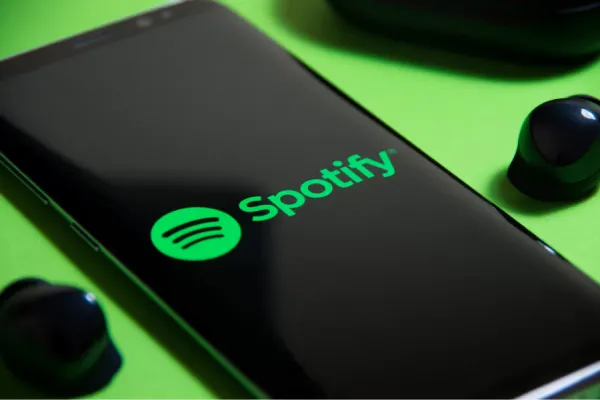 Alertan por estafas en Spotify: roban datos y se quedan con las cuentas de los usuarios