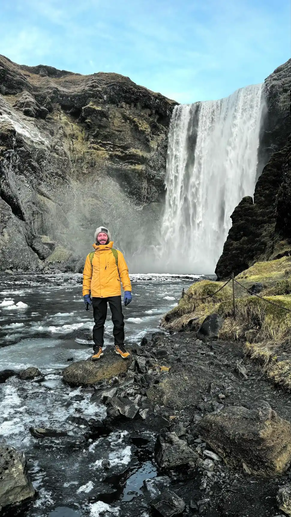 PAISAJE DE FANTASÍA. Una de las mejores fotos que tomó Carlos mientras hacía su viaje por Islandia, cazando auroras boreales.