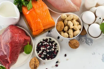 Qué alimento es rico en colina, el componente que cuida la salud del cerebro