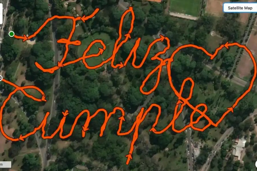 ¿LA GACETA? Straube y su última creación: un señor leyendo el diario.