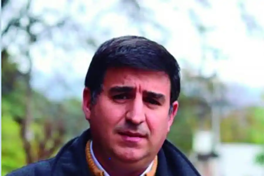 Ingresos Brutos en la mira: Milei exige reducir impuestos, pero los gobernadores resisten