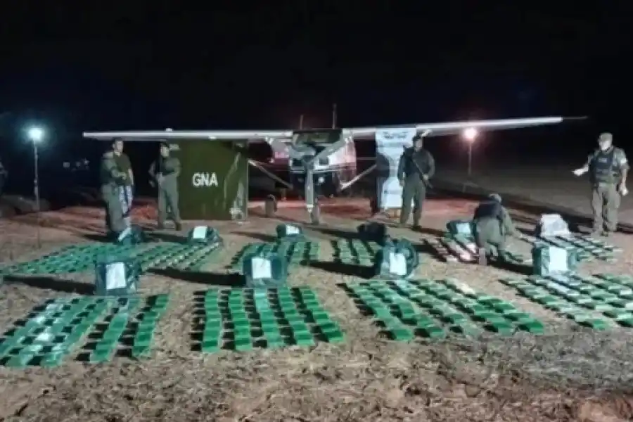Investigan si los 156 kilos de cocaína llegaron a Tucumán por cielo o por tierra