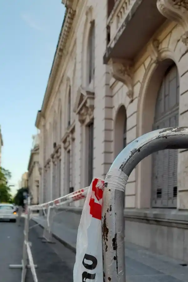 VALIOSO PATRIMONIO. El edificio se encuentra cerrado desde hace más de una década.