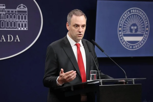Con duras críticas, Milei rompe con la OMS y desata un debate sobre la cooperación internacional en salud