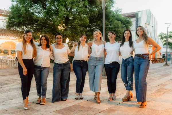 Caminata de Mentoreo: más de 2000 mujeres se reúnen para potenciar su liderazgo