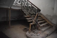 Del Timoteo Navarro a la Biblioteca Sarmiento: una maldición gitana llamada cierre