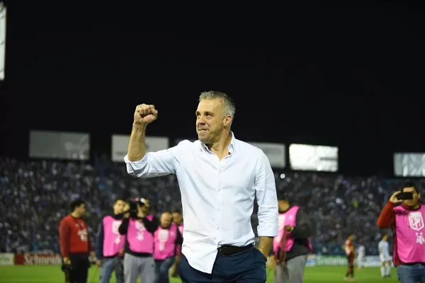 Hay acuerdo: Pusineri vuelve a Atlético Tucumán y mañana se hará cargo del plantel