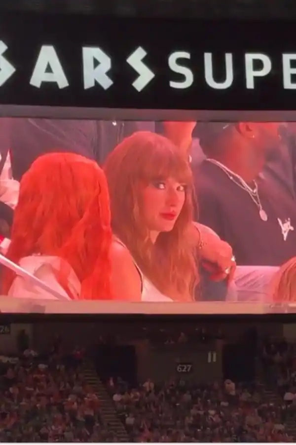 La artista quedó sorprendida al escuchar la reacción de la gente. 