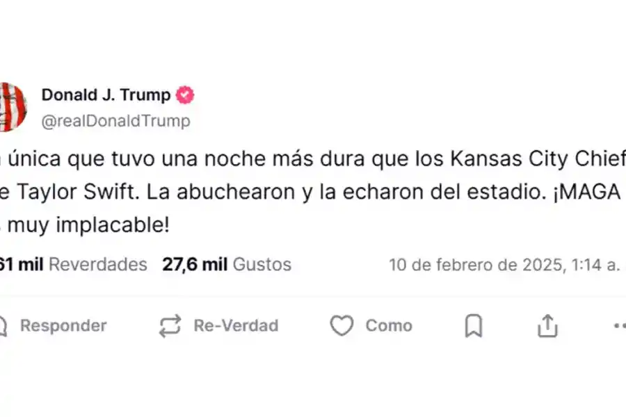 Donald Trump, se burló Taylor Swift después de que la cantante recibiera fuertes silbidos durante el Super Bowl de la NFL.