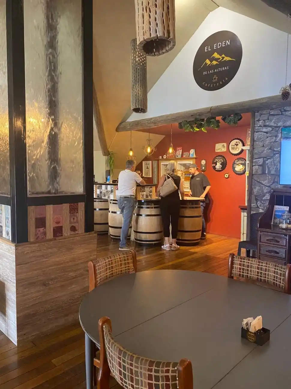 La historia de “El Edén de las Alturas”: un rincón único creado por un matrimonio noruego en El Mollar