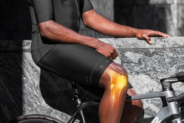 ¿Qué tan conveniente es andar en bicicleta para aliviar el dolor de rodilla?