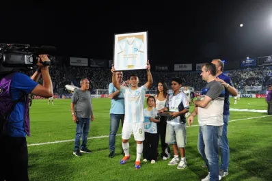 Guillermo Acosta eligió su mejor gol, develó quién es su mejor amigo y el partido que quiere olvidar en Atlético Tucumán