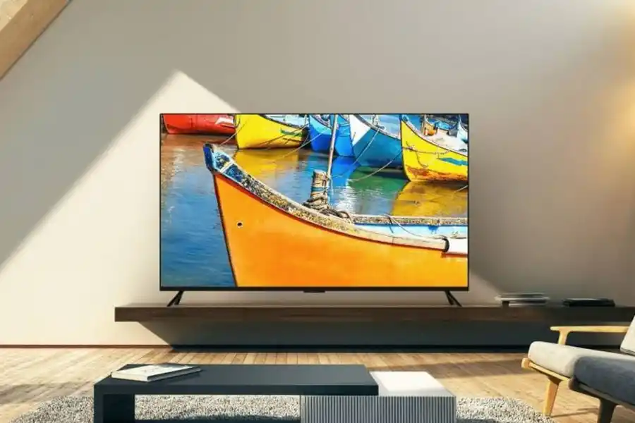 El televisor se debe desenchufar sí o sí durante una tormenta eléctrica.