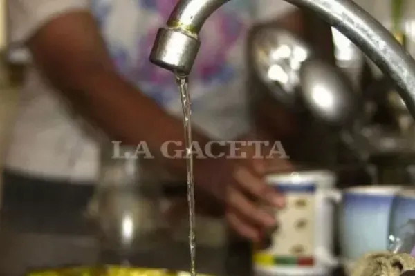 La SAT salió al cruce del intendente de Yerba Buena: denuncia que Macchiarola vive en un barrio privado irregular que no abona la factura de agua