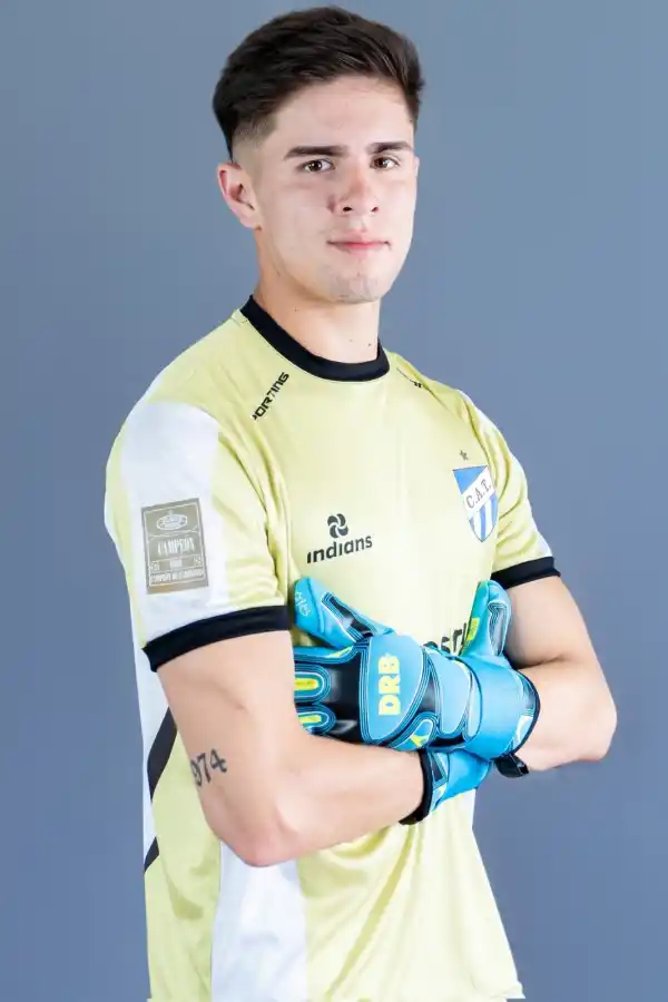 ¿Qué pasará con Kappa?: Atlético Tucumán presentó una camiseta de una marca tucumana para Reserva