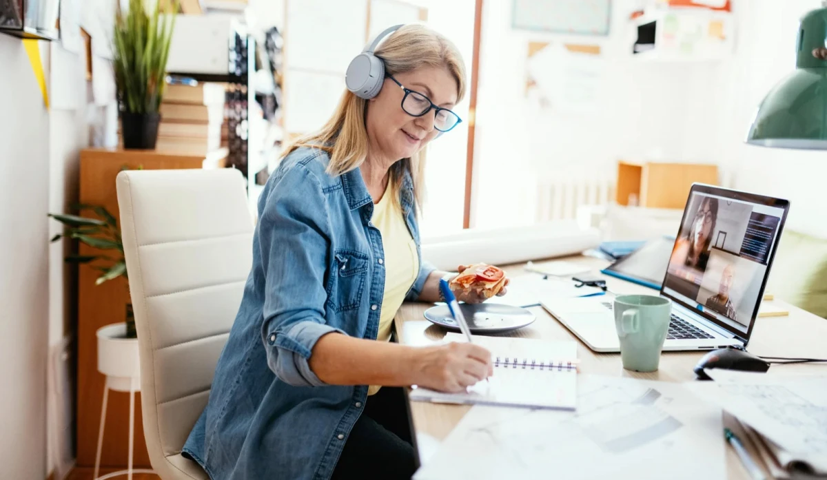 El teletrabajo optimiza los tiempos y permite flexibilizar los horarios. 