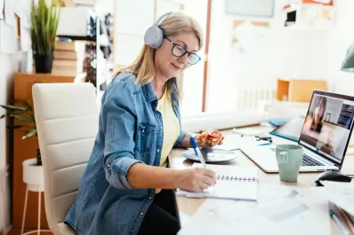 Empresas españolas buscan 7.450 empleados con teletrabajo, contrato indefinido y sueldos de hasta 45.000 euros