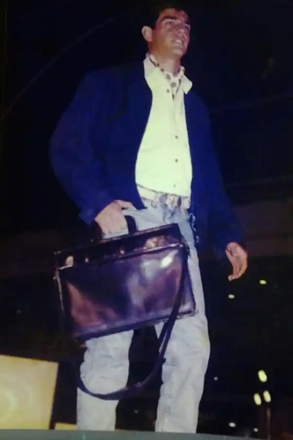 QUÉ RECUERDO. Meija, en una pasarela. El ex futbolista desfiló junto a reconocidas modelos.