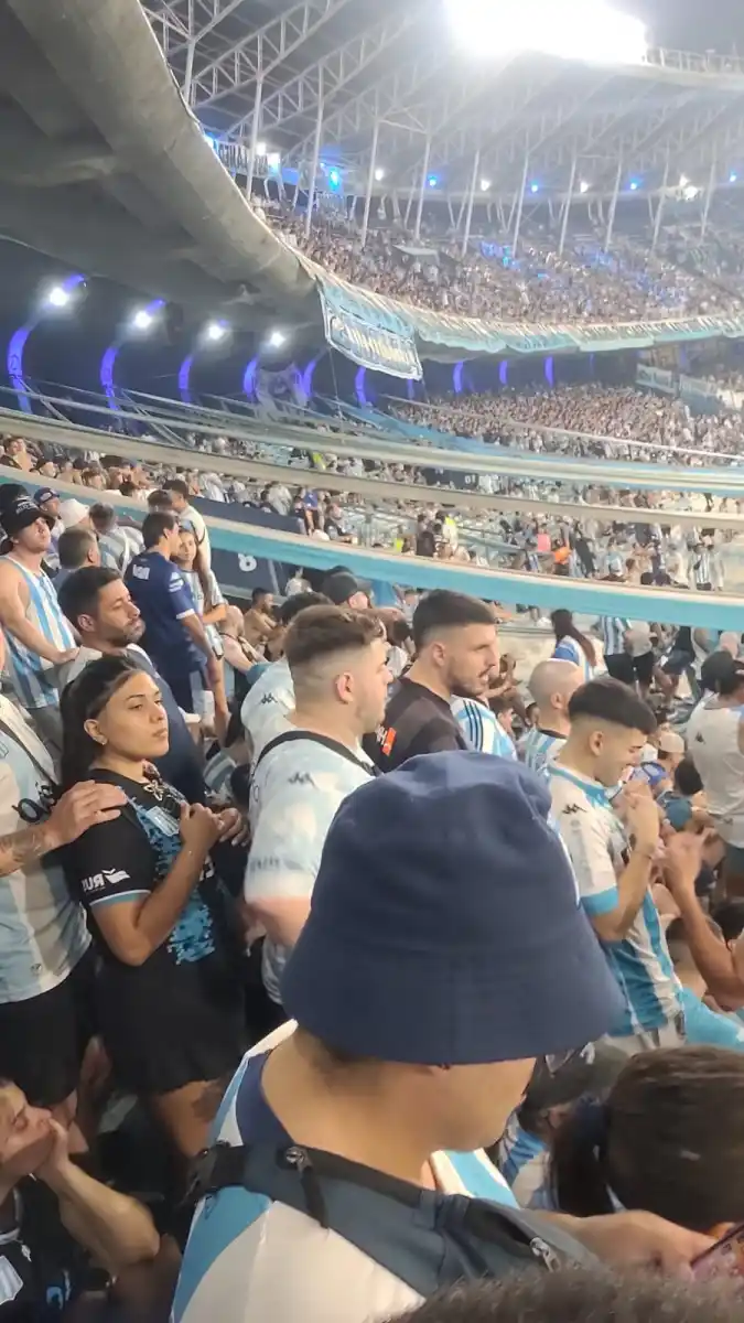 Así vive un tucumano la final de la Recopa Sudamericana