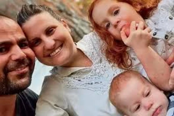 Cuerpos de cuatro rehenes israelíes: “La escenificación de la entrega es abominable y cruel”