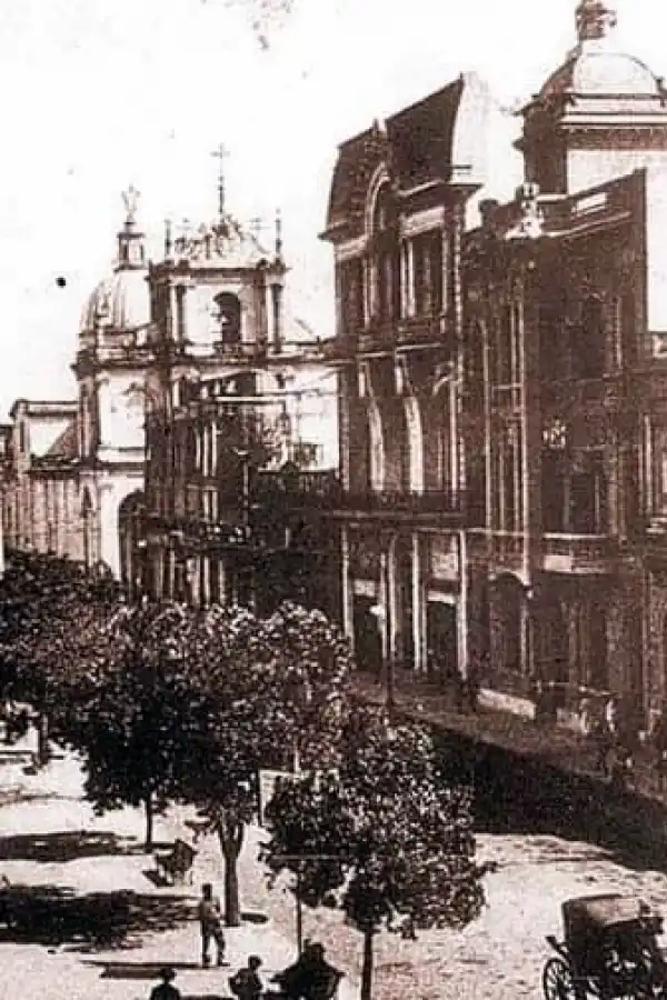 Crónicas del viejo Tucumán: edificio histórico en peligro