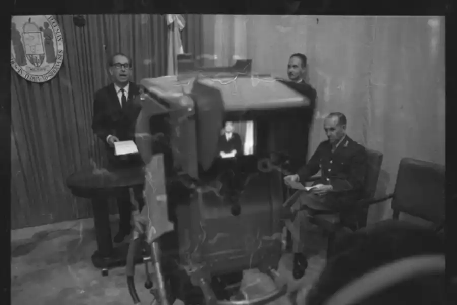 LA PRIMERA TRANSMISIÓN DE CANAL 10. Discurso del rector Virla, el 9 de julio de 1966.