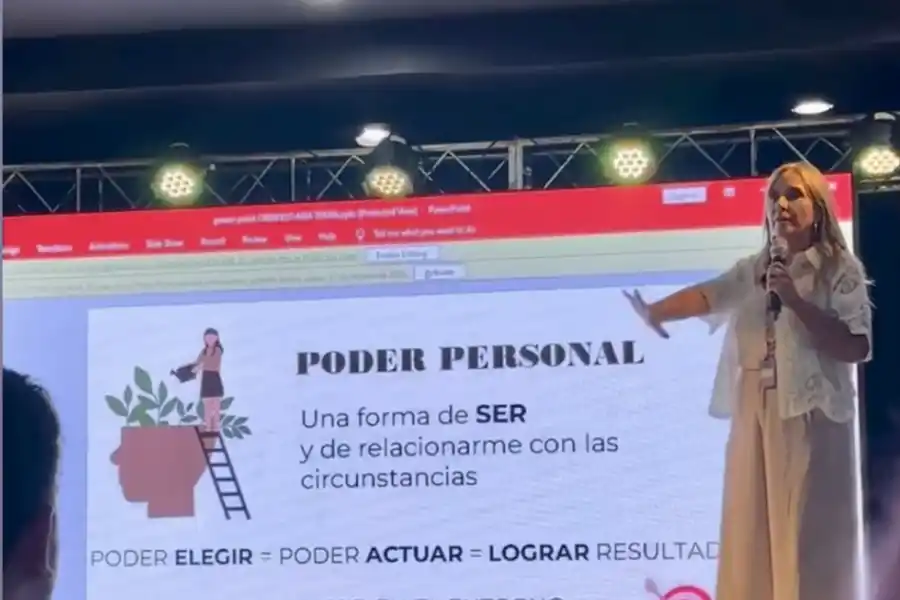 PODER PERSONAL. Ana Terán en la disertación en Creafest. / CAPTURA DE PANTALLA DE INSTAGRAM