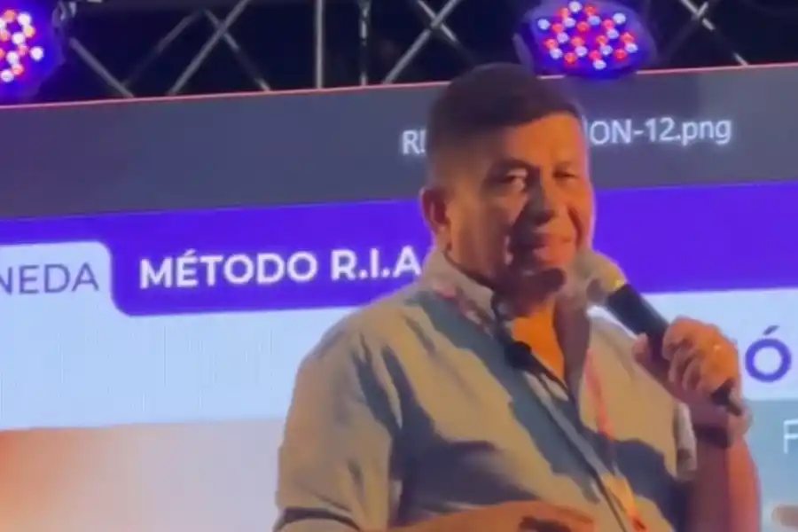 INVERTOR DEL MÉTODO R.I.A. Eduardo 