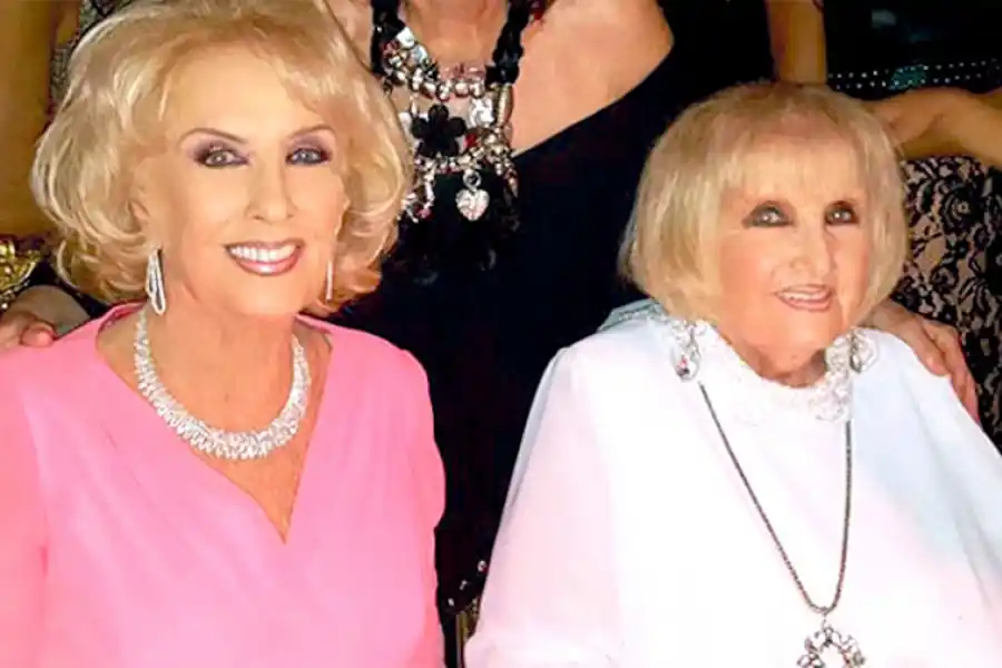 Mirtha Legrand junto a su hermana melliza Goldi, quien falleció en 2020