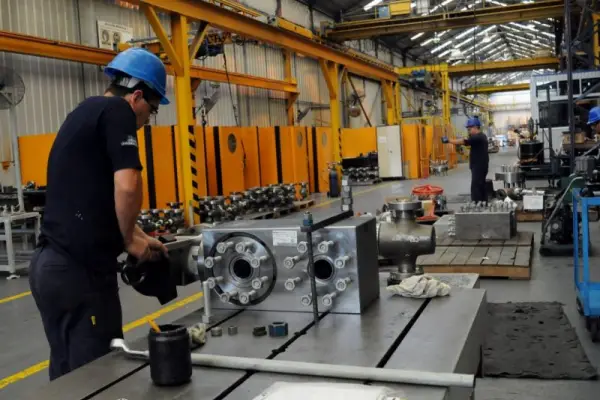 Las ventas minoristas pymes cayeron 9,1% mensual en noviembre, según la CAME