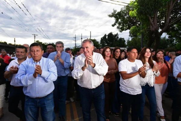 Presunto desfalco en municipios tucumanos: la UIF indaga y Jaldo piensa qué hacer