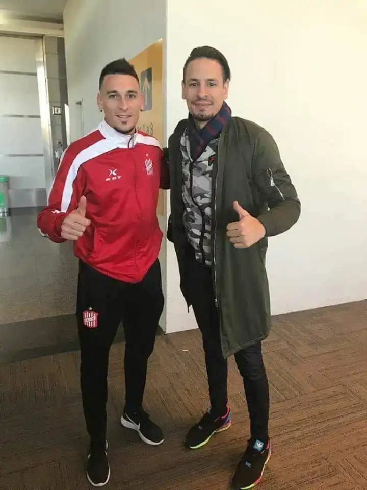 Jugó en San Martín y cuando se retiró del fútbol asumió la presidencia del club que lo vio nacer en Paraná