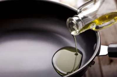 Aceite de cocina usado: cinco formas fáciles y seguras de reutilizarlo en casa