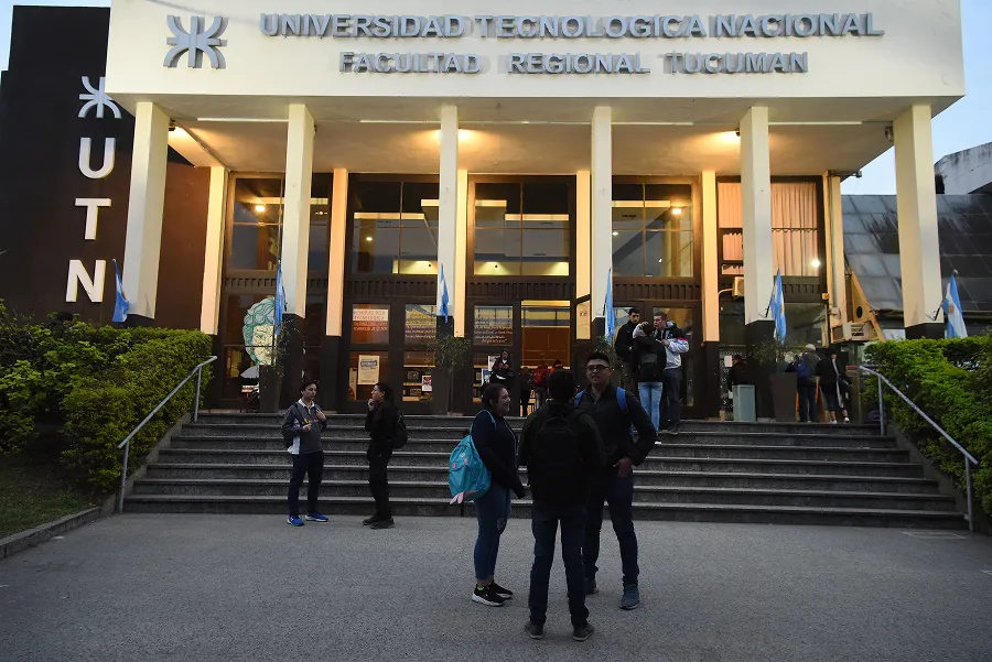 SITUACIÓN EN LA UTN. Las clases comenzarán el 31 de marzo, por ahora, con un panorama incierto en relación al presupuesto. / ARCHIVO LA GACETA