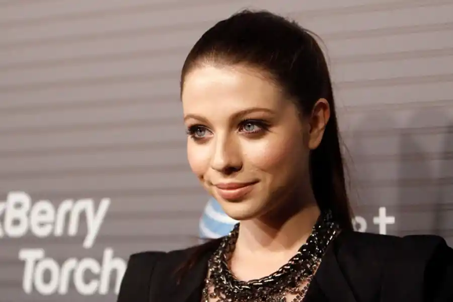 La actriz Michelle Trachtenberg habría recibido un trasplante de hígado años atrás.