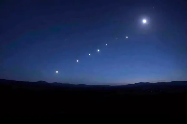 Cómo fue la alineación de siete planetas en el cielo y cuándo se repetirá