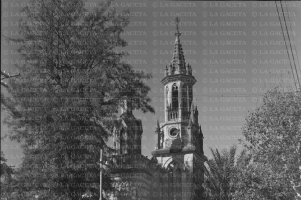 Recuerdos fotográficos: la cara joven de la capilla