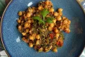 Mejor que los garbanzos: esta legumbre poco utilizada aporta el doble de proteínas que el pollo