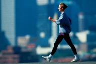 Perder peso caminando: ¿es mejor la velocidad o la cantidad de kilómetros?