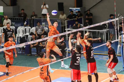 Monteros Vóley no pudo contra River Plate y el ganador de la semifinal se definirá en el tercer partido