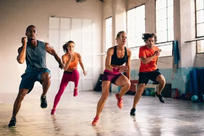 Esta rutina de cinco minutos es ideal para quemar grasa y bajar de peso