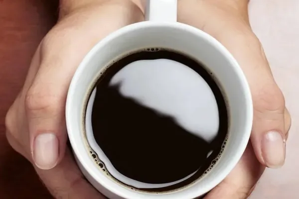 Café con hongos: la nueva alternativa natural para combatir el estrés