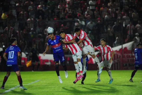 El aguacero despertó a San Martín, pero no lavó sus errores