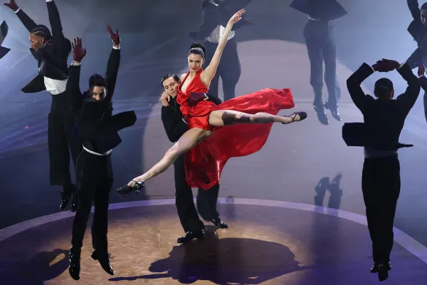 El espectacular tributo a James Bond durante los Oscars 2025