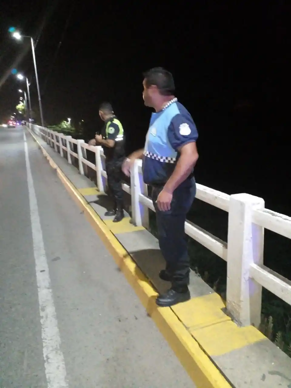 EL PUENTE SOBRE LA RUTA 301. La madre dijo que allí perdió a la niña.