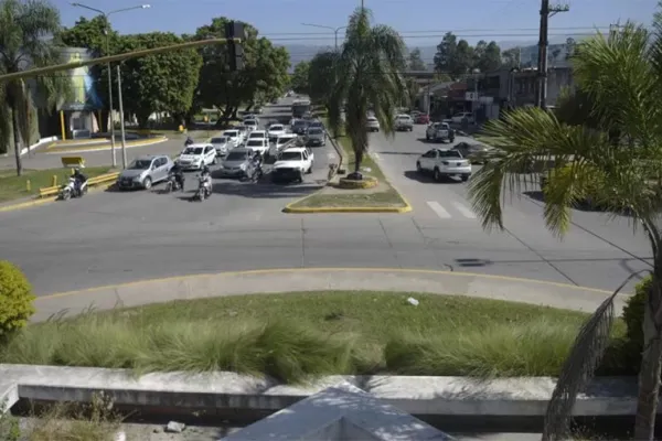 Caos en las rotondas: “yo primero” sobre el bien común