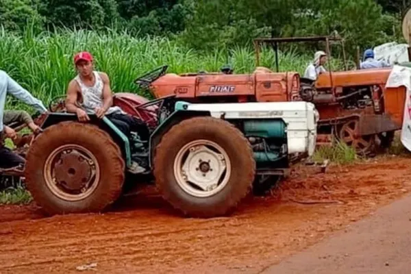 Productores yerbateros protestaron por un precio justo
