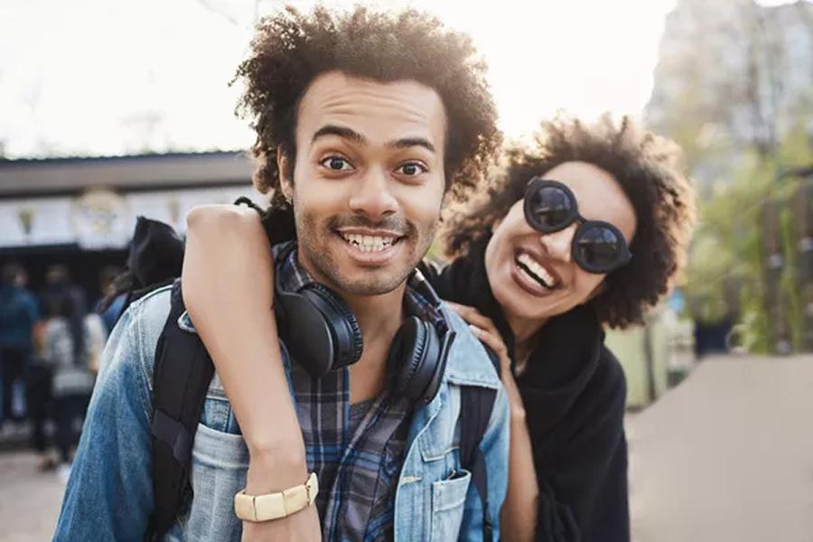 Aunque las relaciones cambian con el tiempo, siempre hay una oportunidad para el reencuentro.